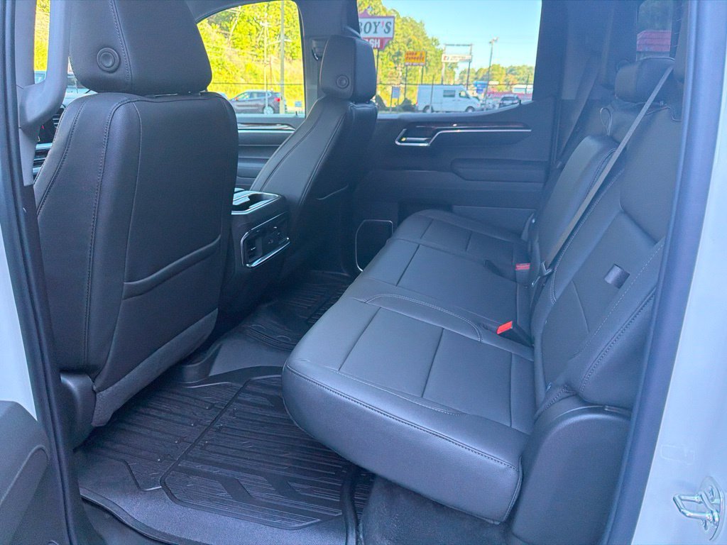 New 2026 GMC Sierra 1500 Elevation w/ Elevation Premium Package AWD/4WD image 12