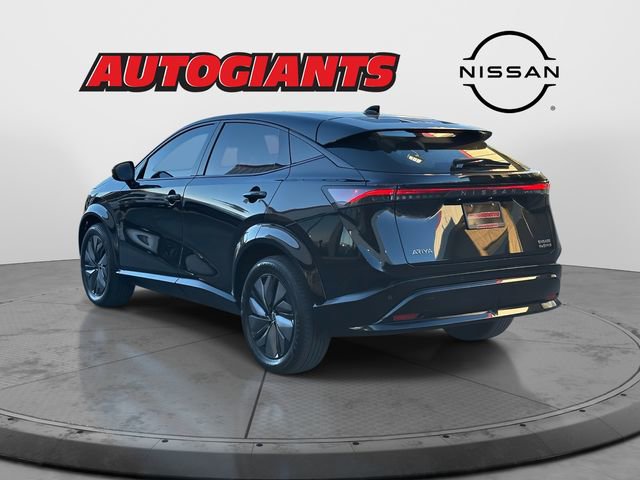 Used 2023 Nissan Ariya AWD image 5