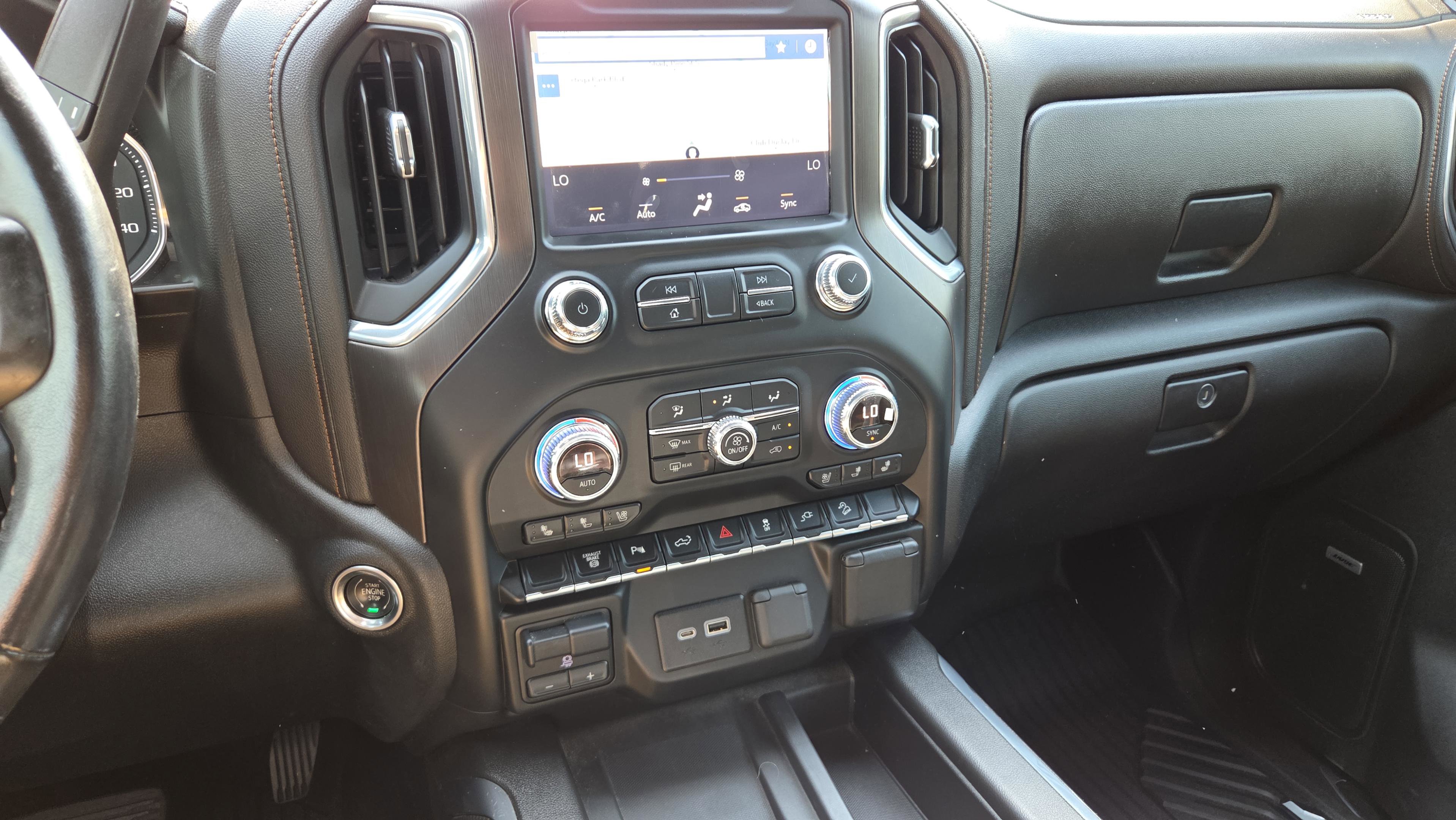 Used 2020 GMC Sierra 2500 AT4 w/ AT4 Premium Package AWD/4WD image 19
