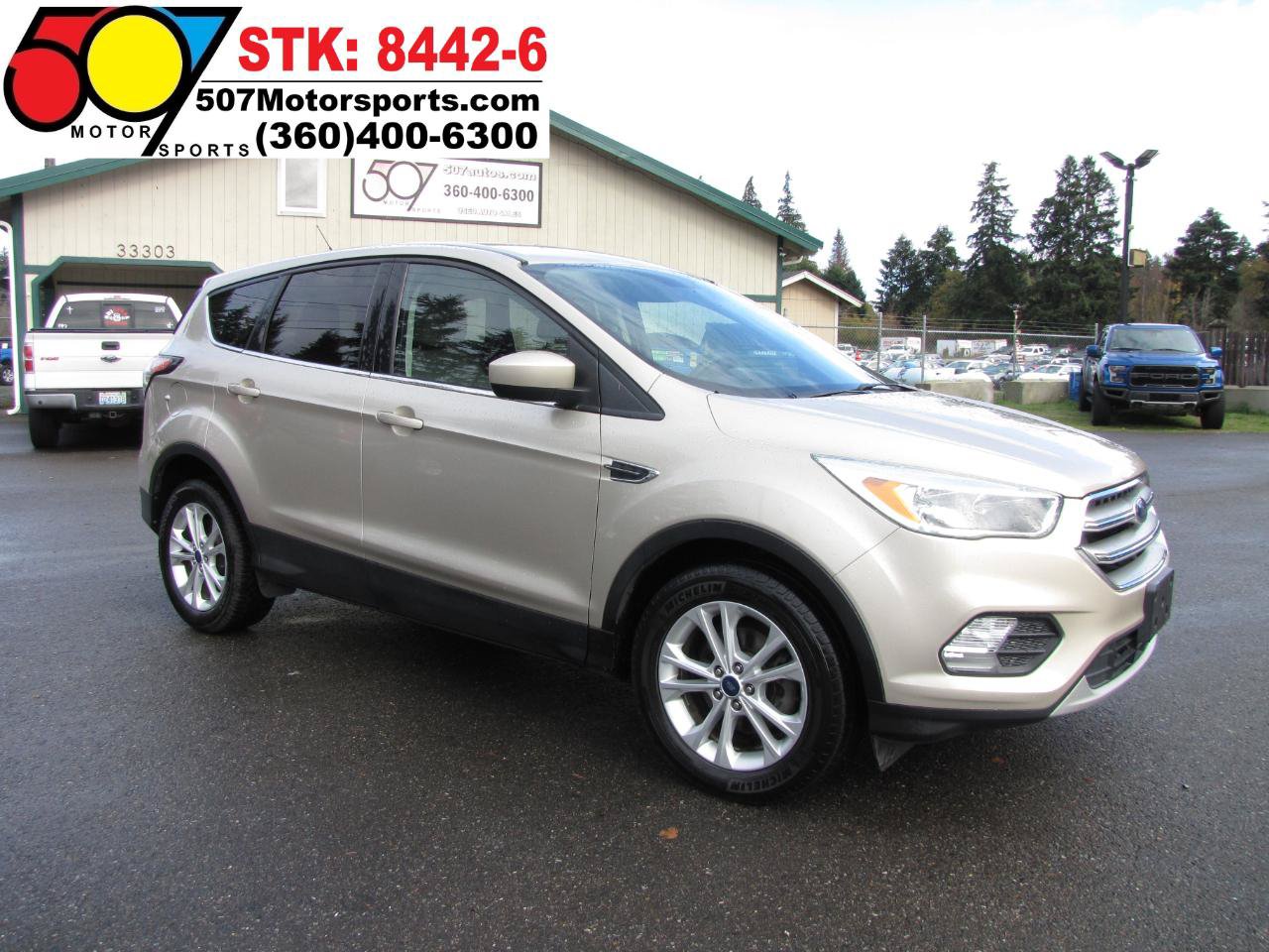 Used 2017 Ford Escape SE FWD image 10