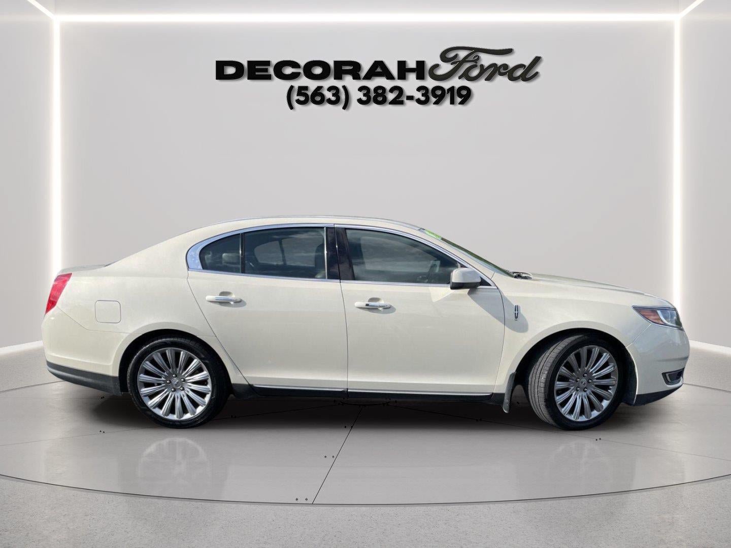 Used 2016 Lincoln MKS AWD w/ Equipment Group 101A image 8