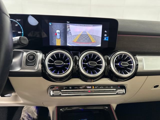 Used 2023 Mercedes-Benz EQB 300 4MATIC w/ Exclusive Package image 21