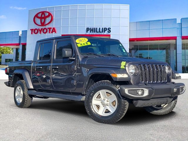 Used 2023 Jeep Gladiator Sport