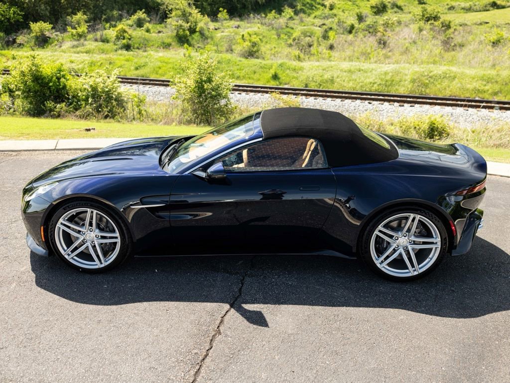 New 2026 Aston Martin V8 Vantage Convertible image 53