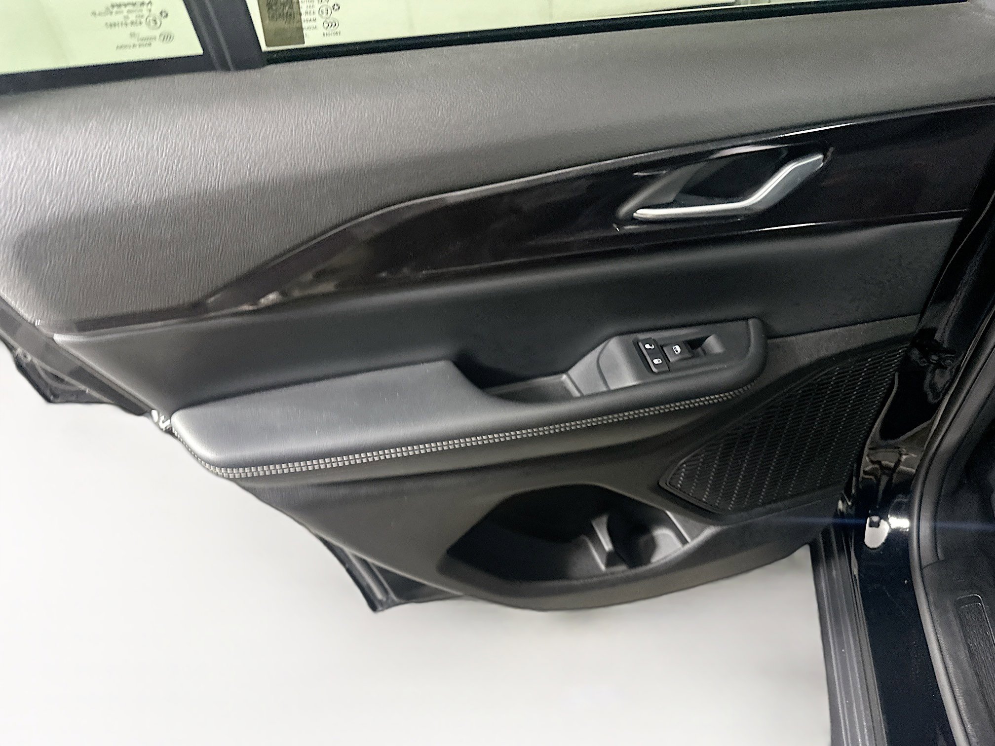 Used 2023 Jeep Grand Cherokee Altitude image 25