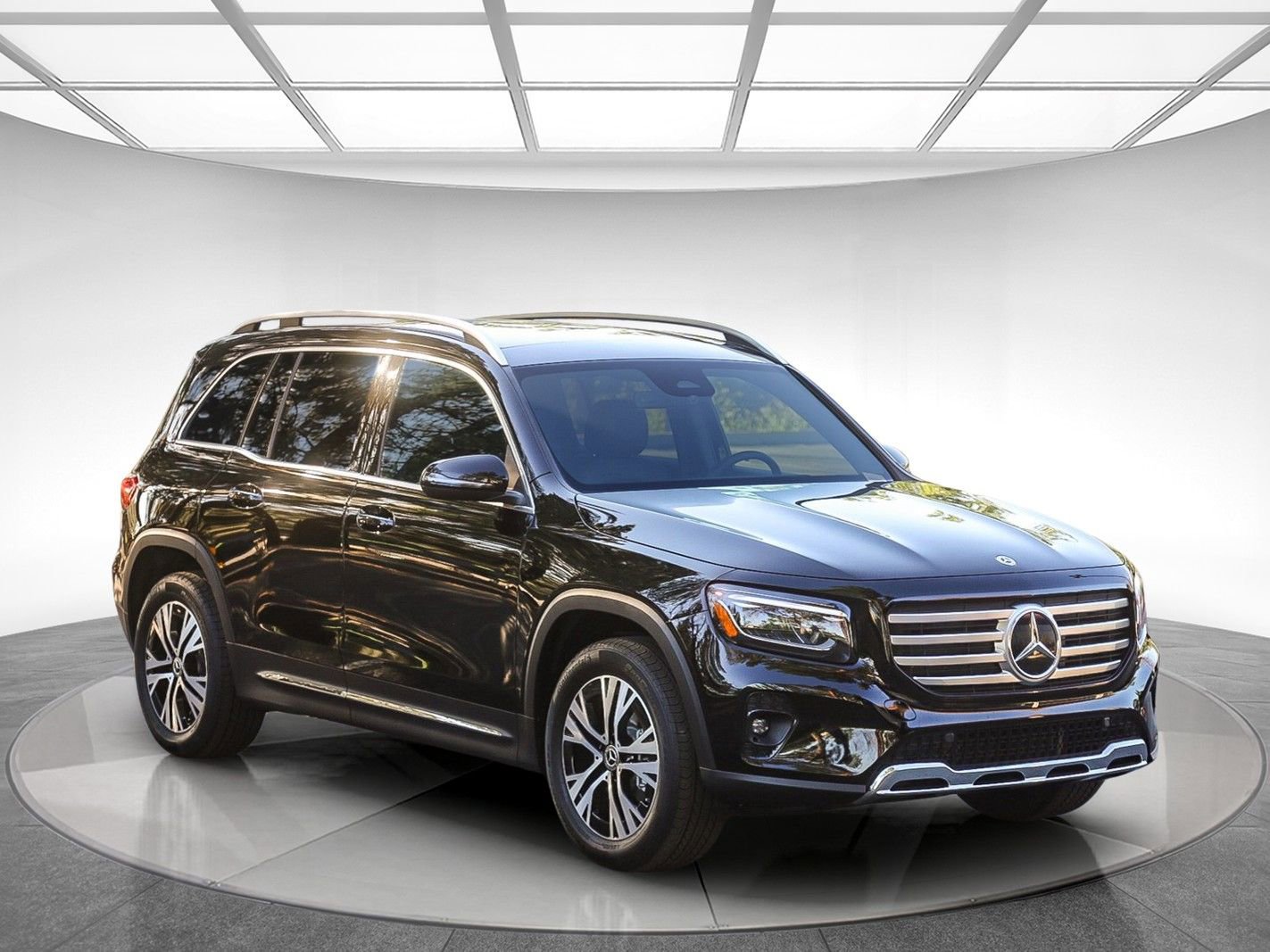 Certified 2026 Mercedes-Benz GLB 250 image 5