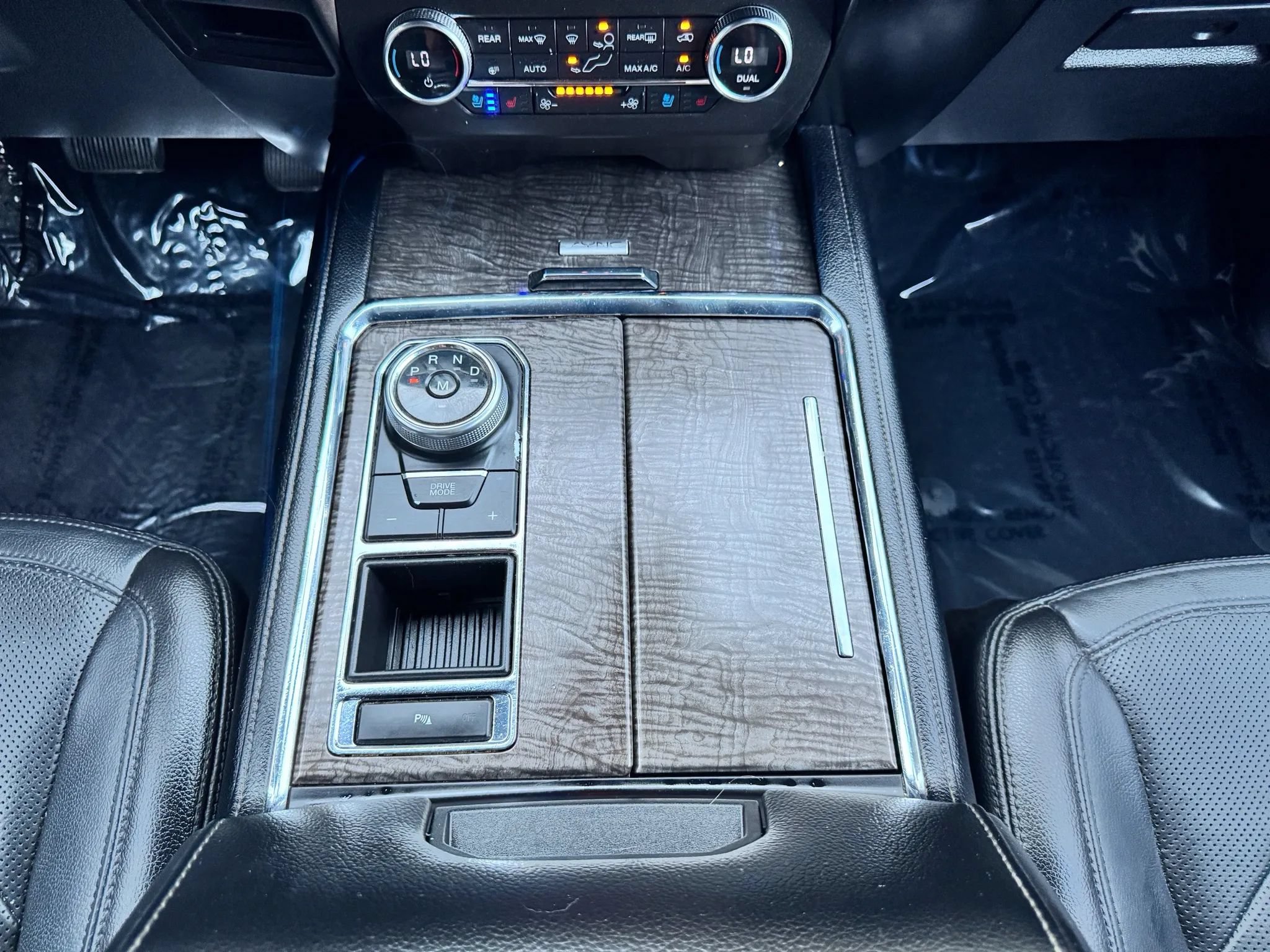 Used 2018 Ford Expedition Limited RWD image 39