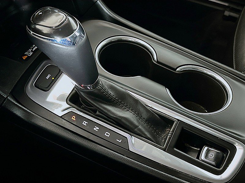 Used 2018 Chevrolet Equinox Premier image 17