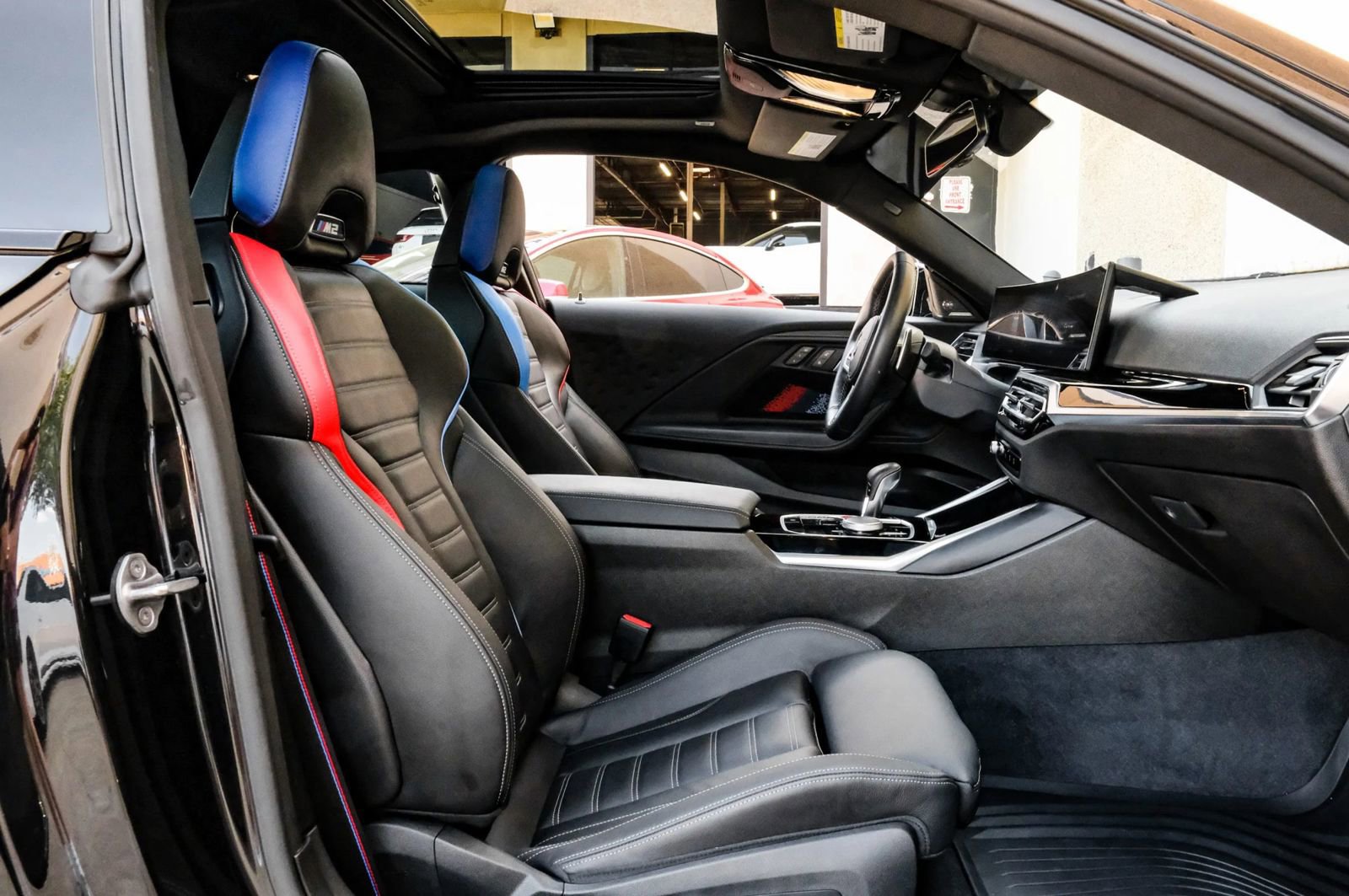 Used 2024 BMW M2 w/ Lighting Package image 40