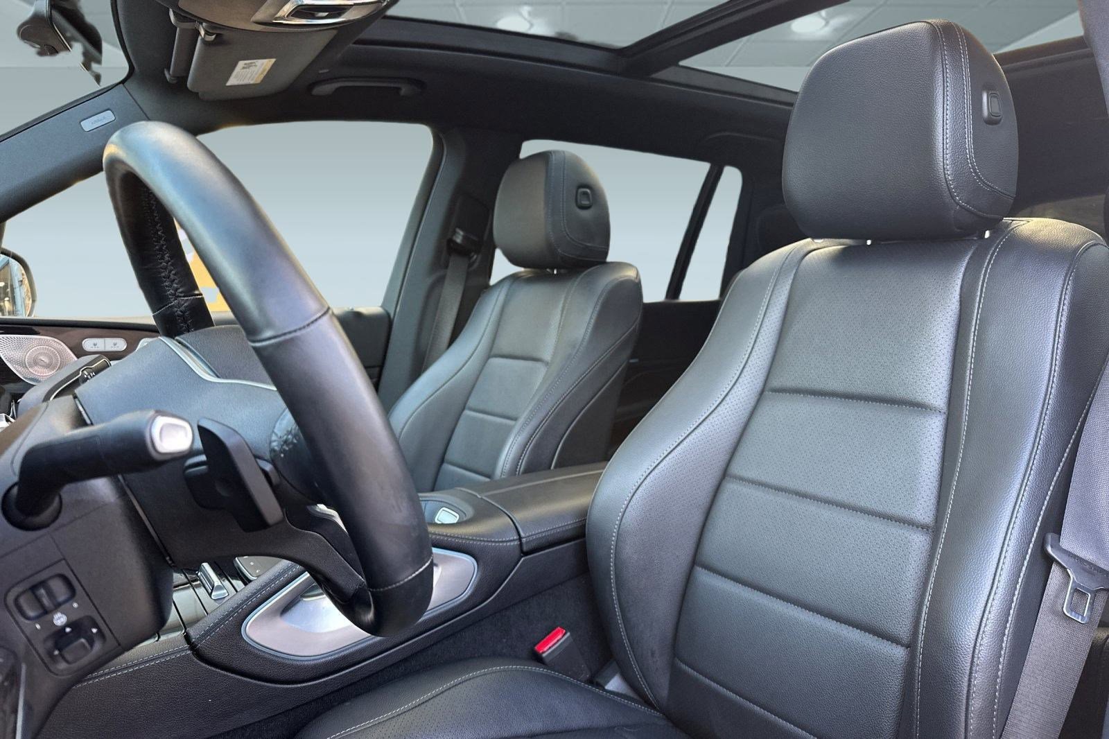 Used 2022 Mercedes-Benz GLS 450 4MATIC image 15