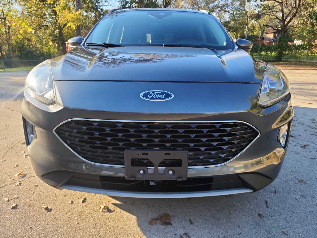 Used 2020 Ford Escape SEL image 2