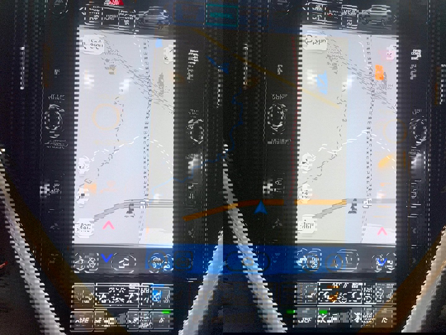 Used 2025 Subaru Ascent Touring image 10