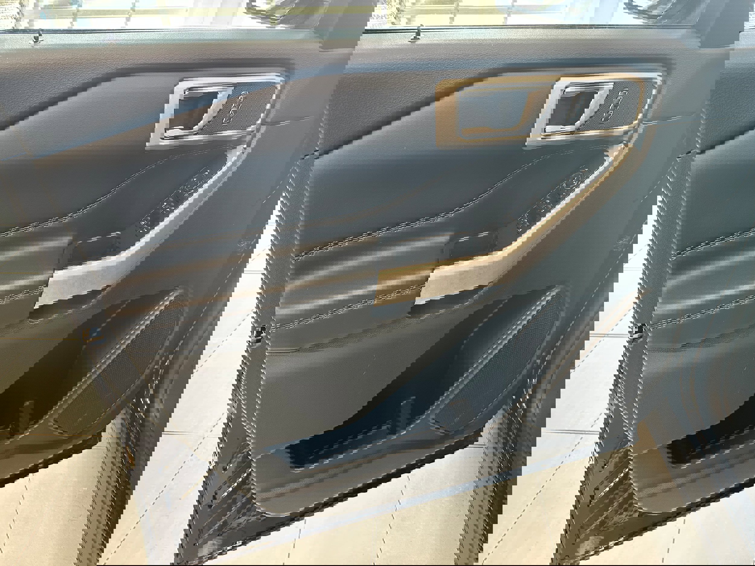 Used 2023 Ford Explorer XLT w/ Equipment Group 202A image 12