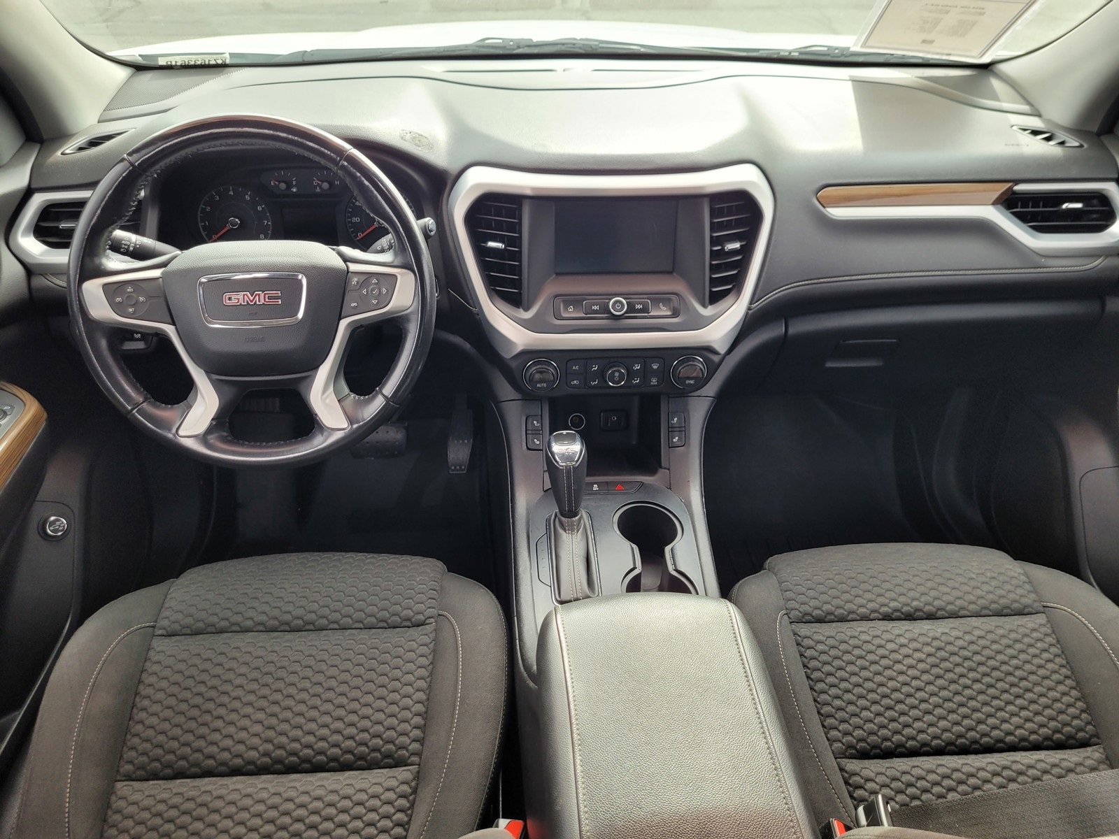 Used 2019 GMC Acadia SLE w/ Driver Alert Package I image 14