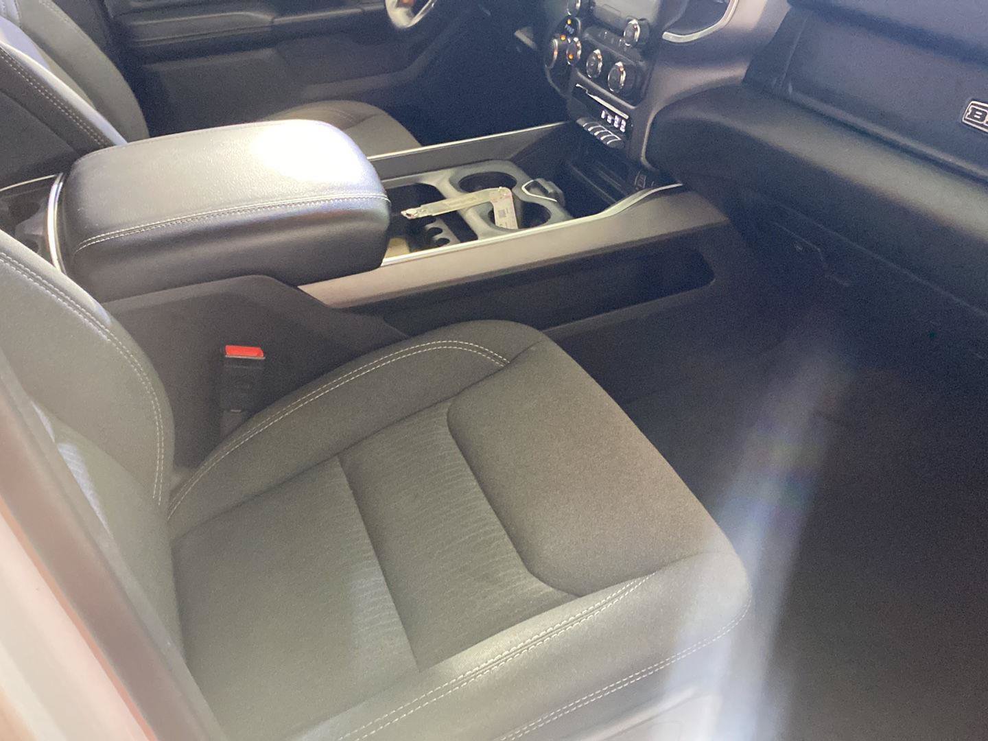 Used 2021 RAM 1500 Big Horn AWD/4WD image 33