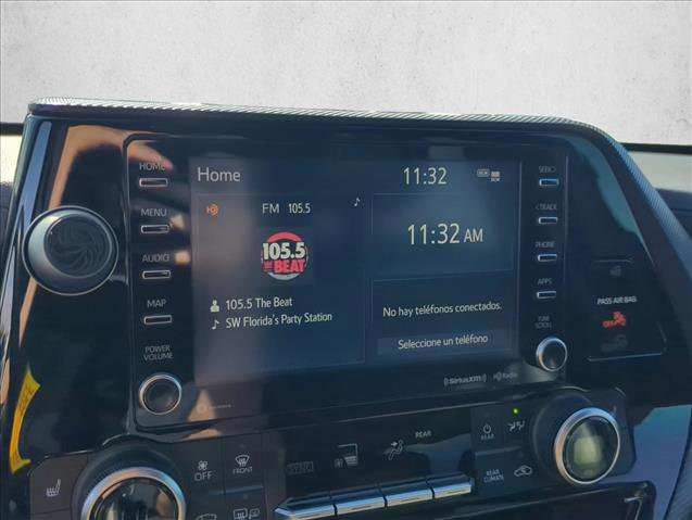 Used 2021 Toyota Highlander XSE image 17