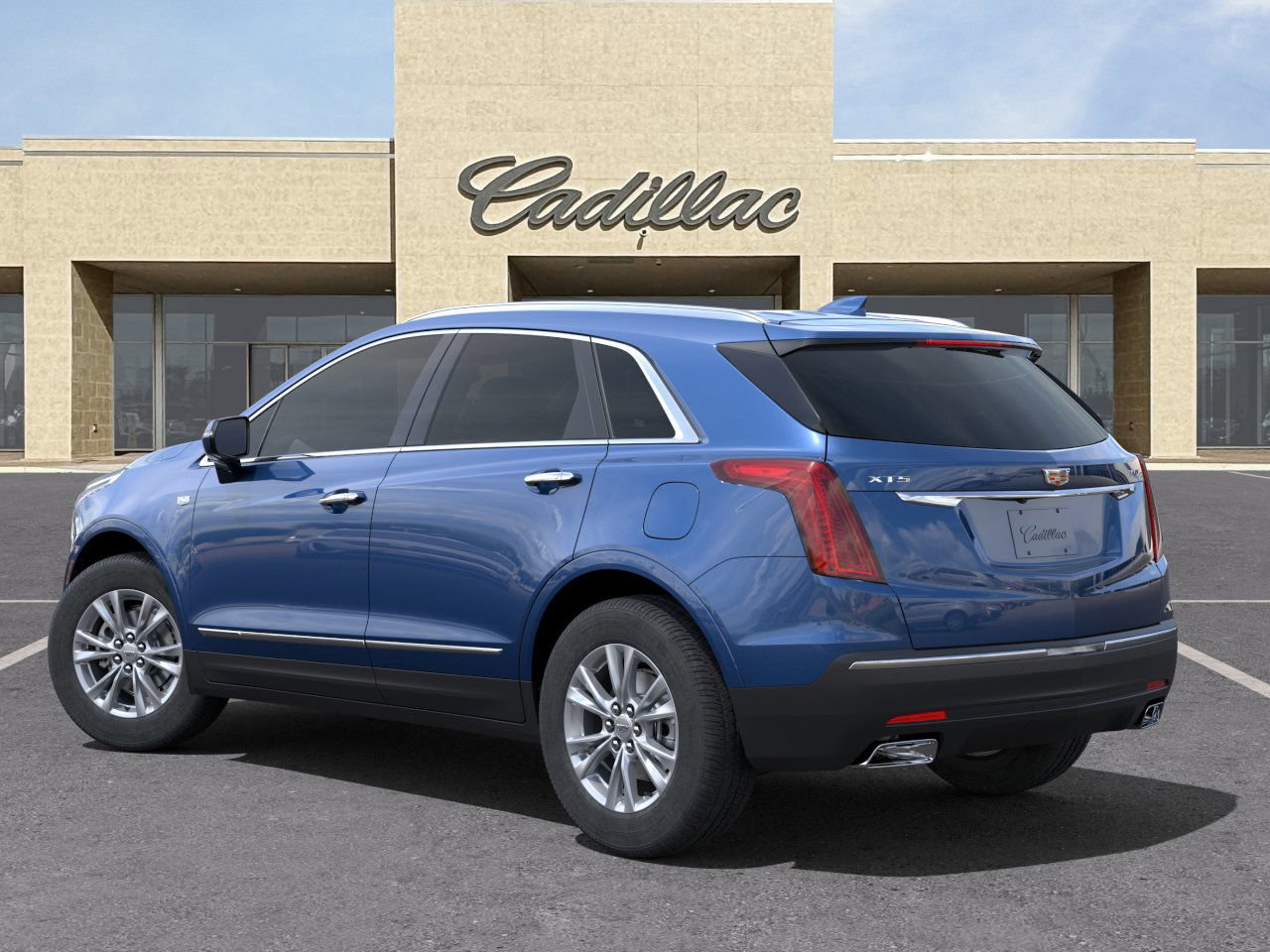 New 2025 Cadillac XT5 Luxury FWD image 3