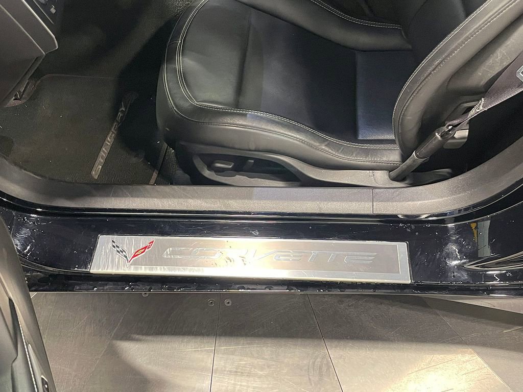 Used 2014 Chevrolet Corvette Stingray Coupe RWD image 62