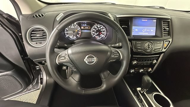 Used 2019 Nissan Pathfinder SV w/ Cargo Package AWD/4WD image 14