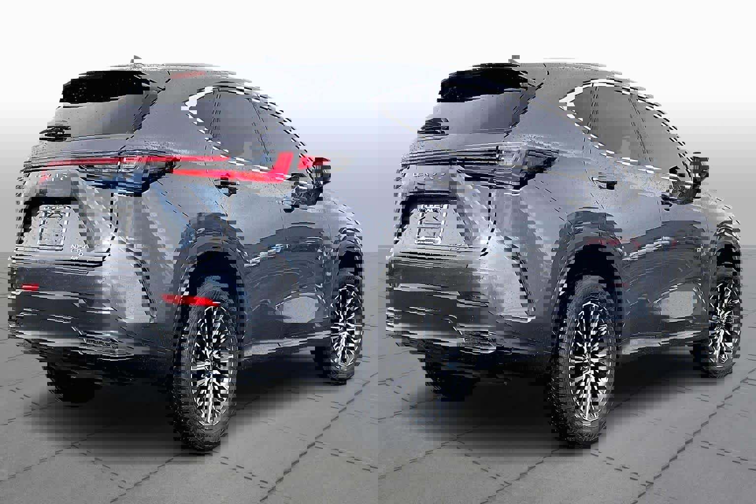 Used 2025 Lexus NX 350 Premium image 11