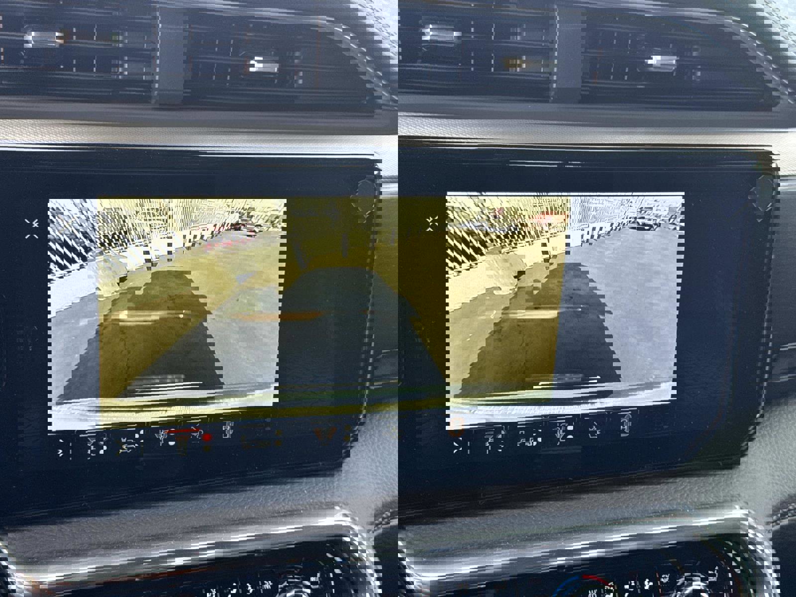 New 2026 GMC Sierra 2500 Denali w/ Denali Reserve Package image 14