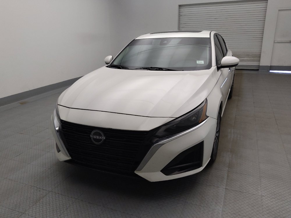 Used 2024 Nissan Altima 2.5 SV w/ SV Premium Package FWD image 15