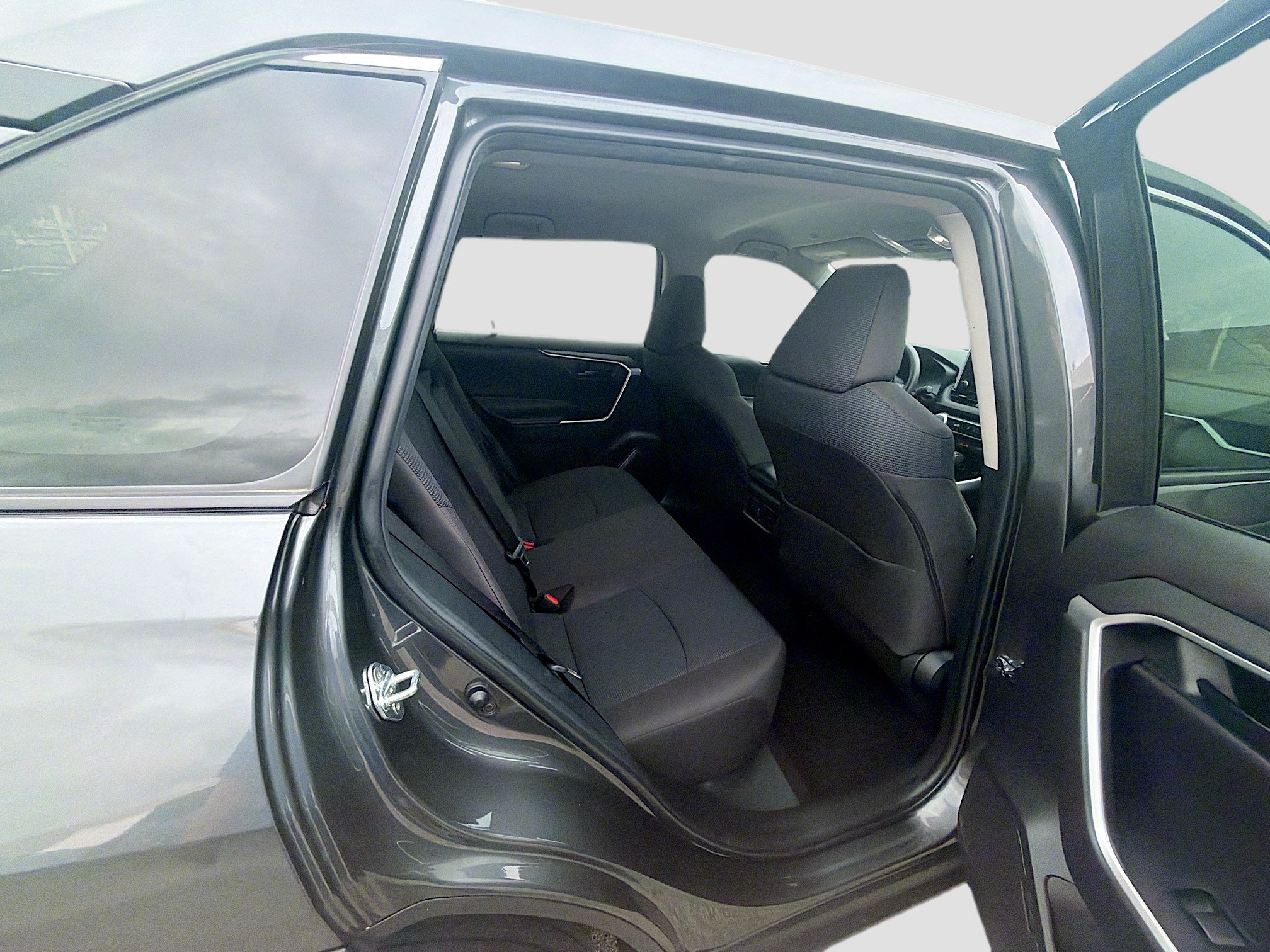 Used 2023 Toyota RAV4 LE AWD/4WD image 29