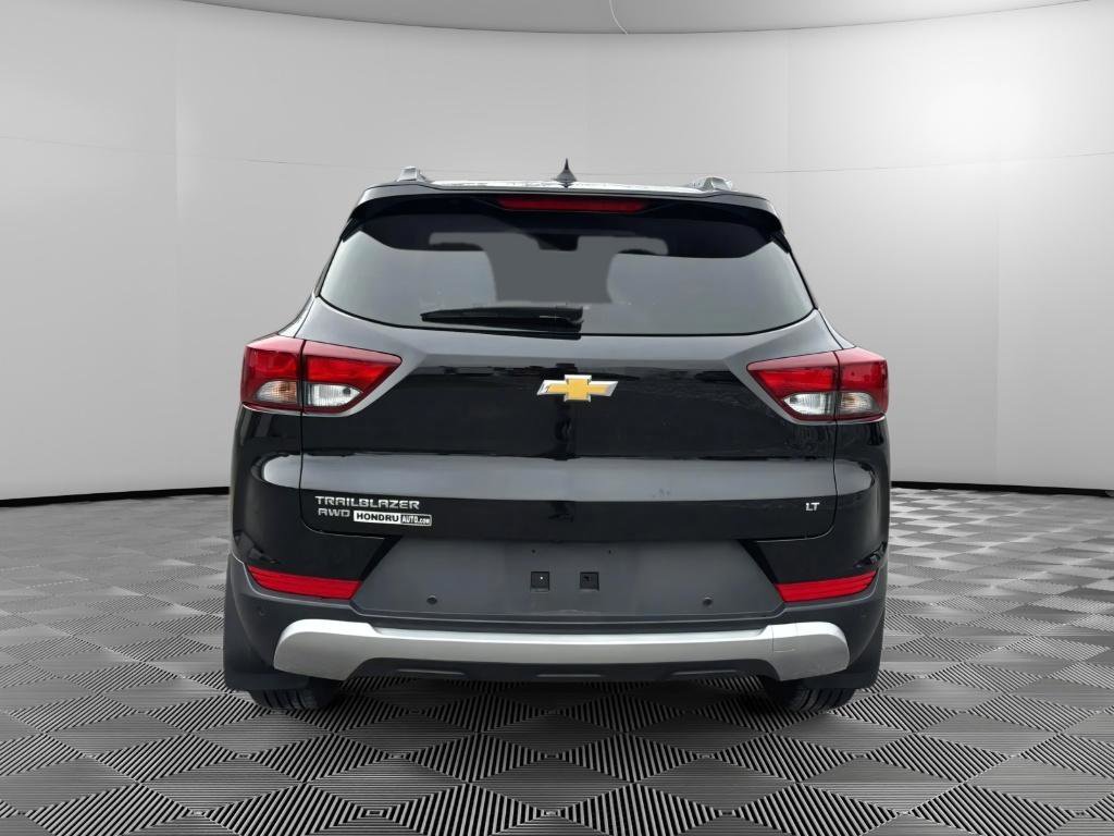 Used 2022 Chevrolet TrailBlazer LT w/ Driver Confidence Package image 8