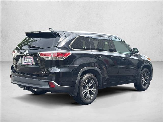 Used 2016 Toyota Highlander XLE AWD/4WD image 5