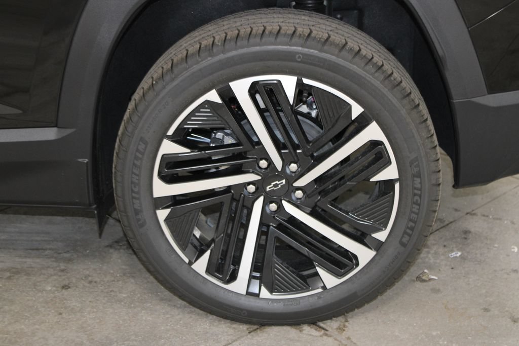 New 2026 Chevrolet Equinox RS w/ Convenience Package III AWD/4WD image 57