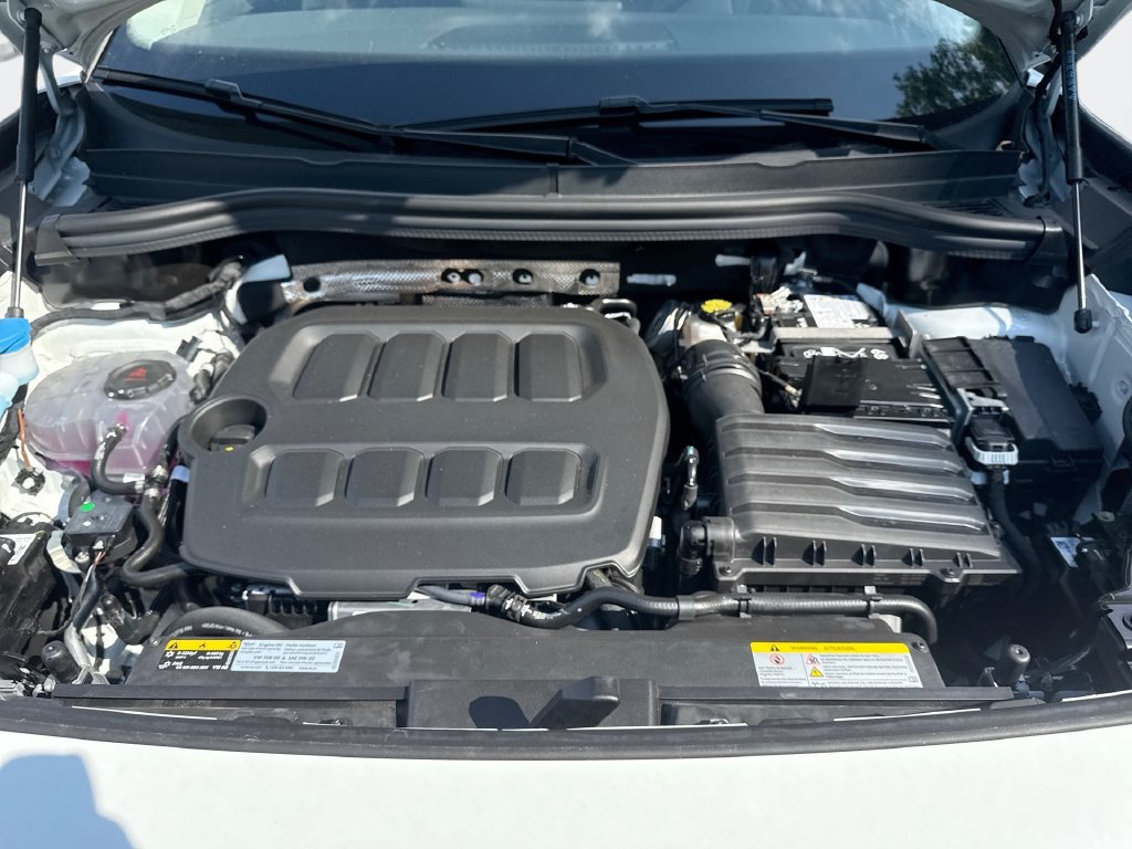New 2026 Volkswagen Tiguan SE AWD/4WD image 18