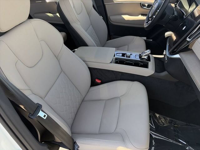 New 2026 Volvo XC90 T8 Plus w/ Protection Package AWD/4WD image 12