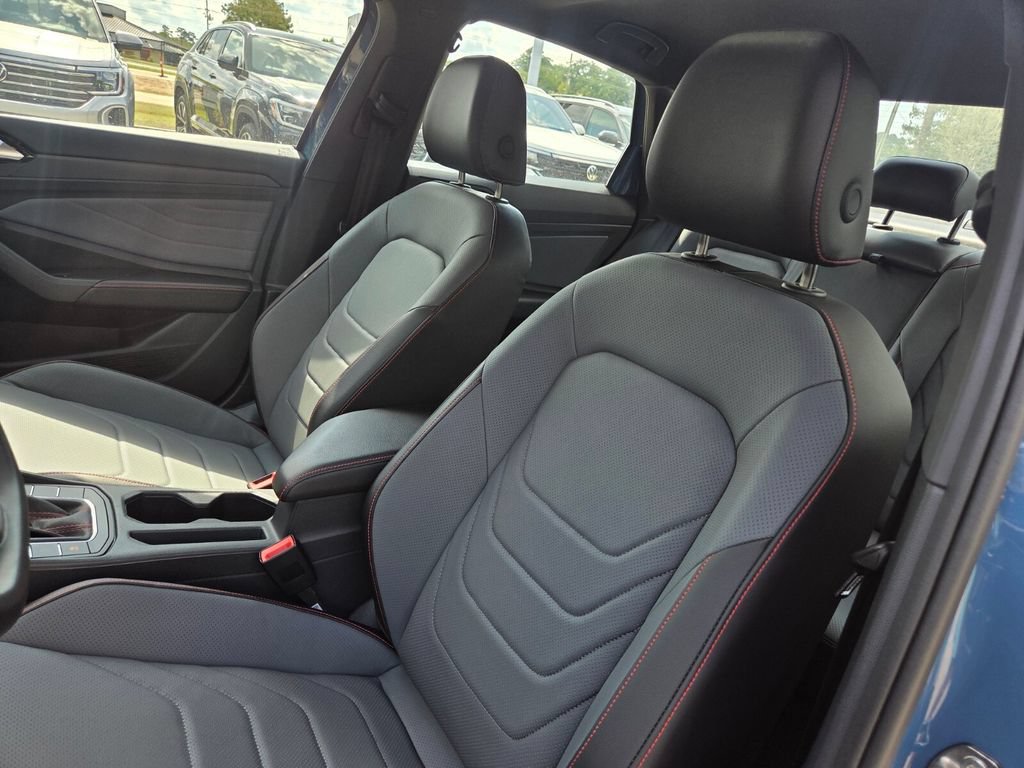 Certified 2026 Volkswagen Jetta GLI Autobahn FWD image 11
