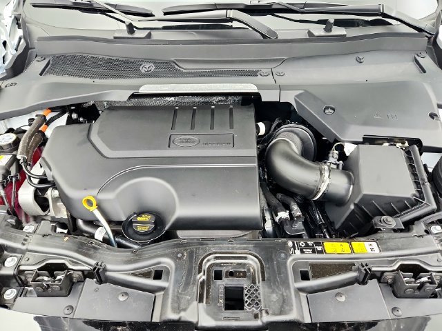 Certified 2025 Land Rover Discovery Sport S AWD/4WD image 33