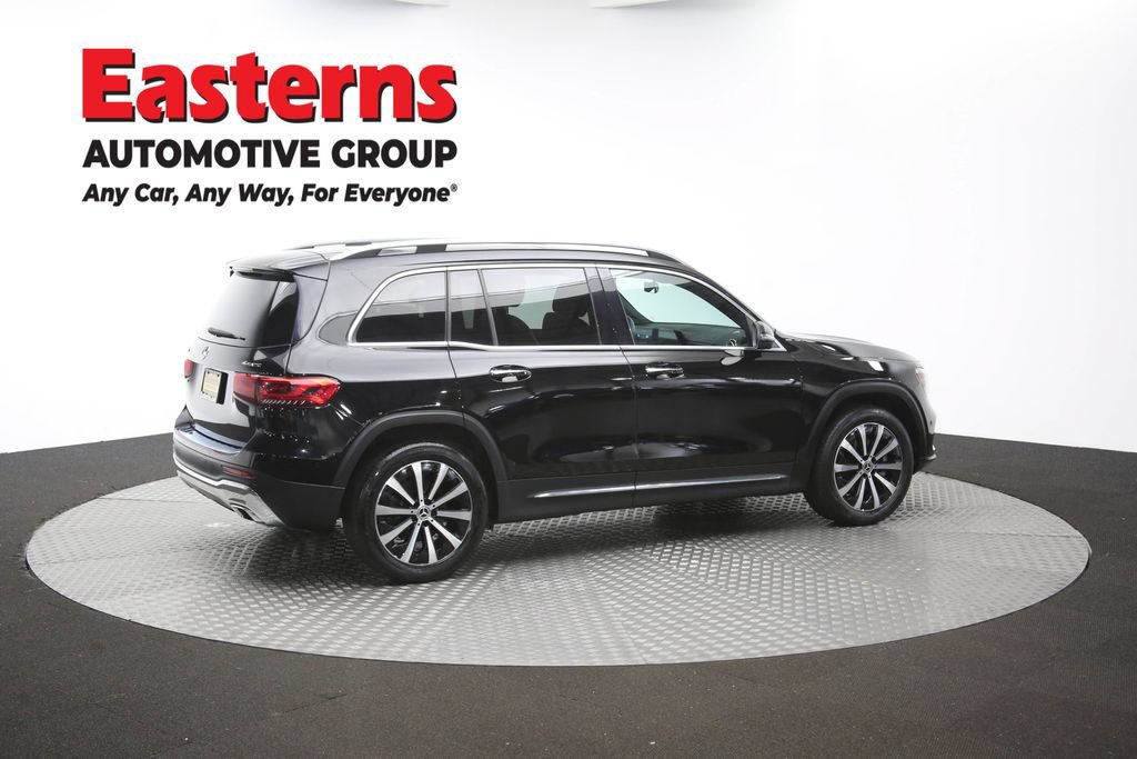 Used 2022 Mercedes-Benz GLB 250 4MATIC w/ Premium Package Lite image 43