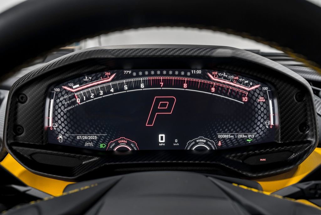 Used 2024 Lamborghini Revuelto image 17