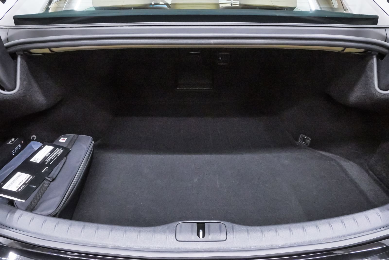 Certified 2026 Genesis G80 2.5T Advanced image 22