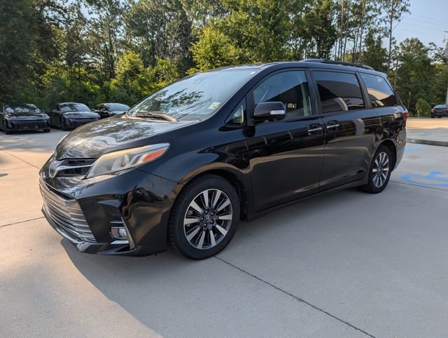 Used 2018 Toyota Sienna Limited Premium FWD image 7