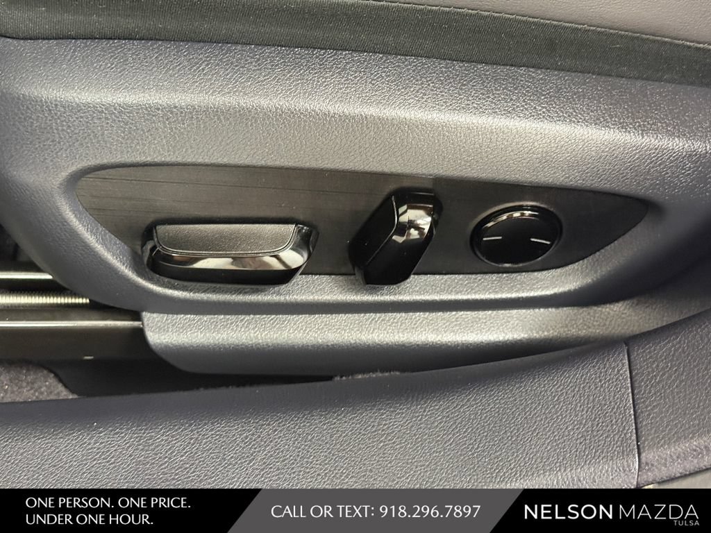 Used 2024 Lexus ES 350 w/ Premium Package FWD image 18