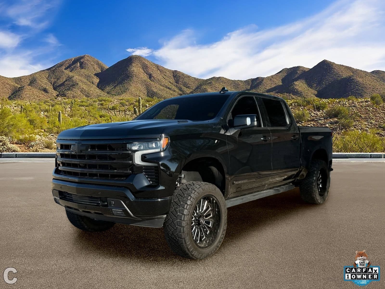 Used 2024 Chevrolet Silverado 1500 High Country w/ Midnight Edition AWD/4WD image 2
