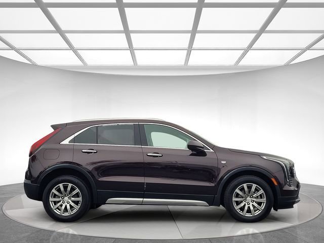 Used 2020 Cadillac XT4 Premium Luxury w/ Technology Package image 4