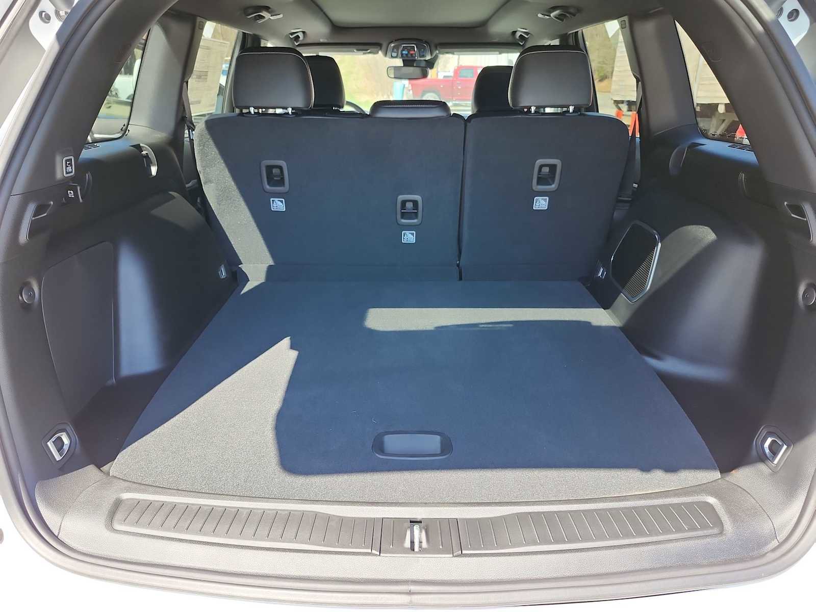 New 2024 Jeep Grand Cherokee Limited 4xe image 16