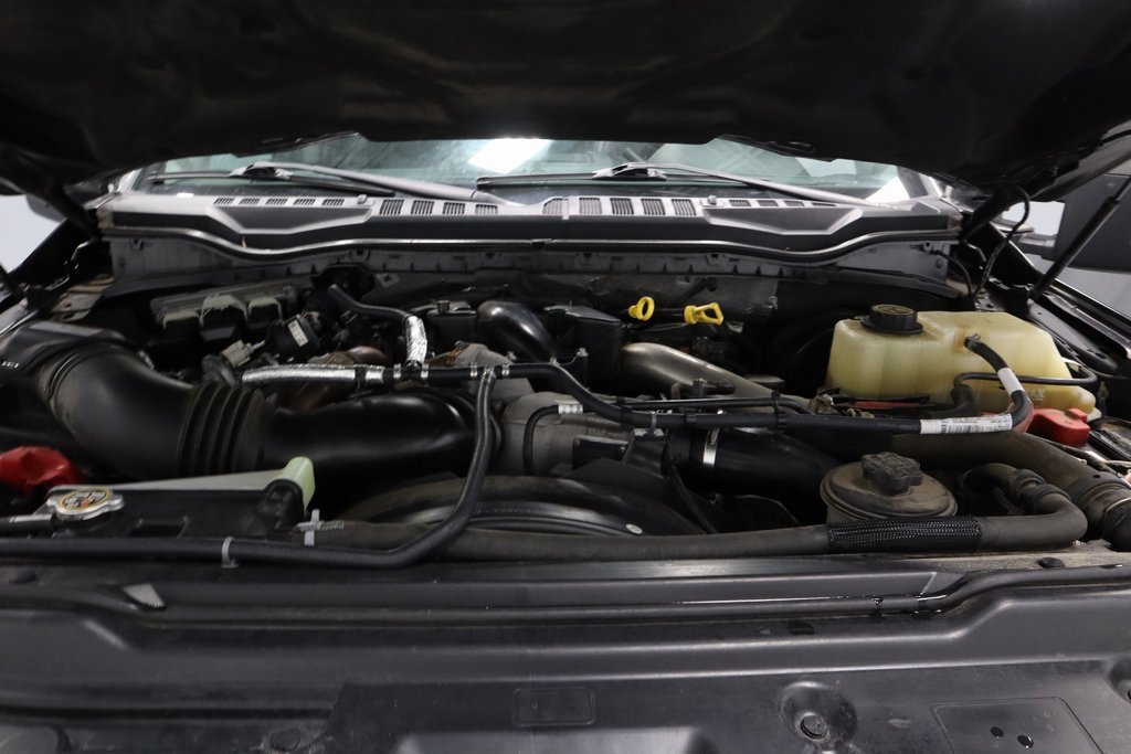 Used 2019 Ford F350 Lariat w/ Lariat Value Package image 14