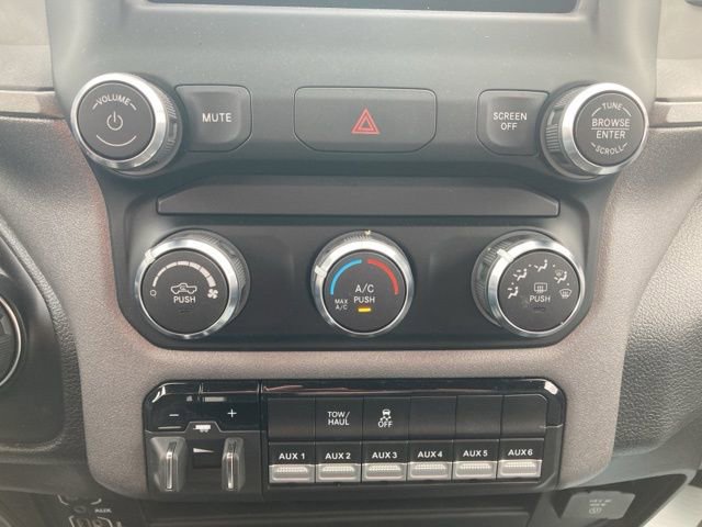 New 2024 RAM 2500 Tradesman w/ Chrome Appearance Group image 28