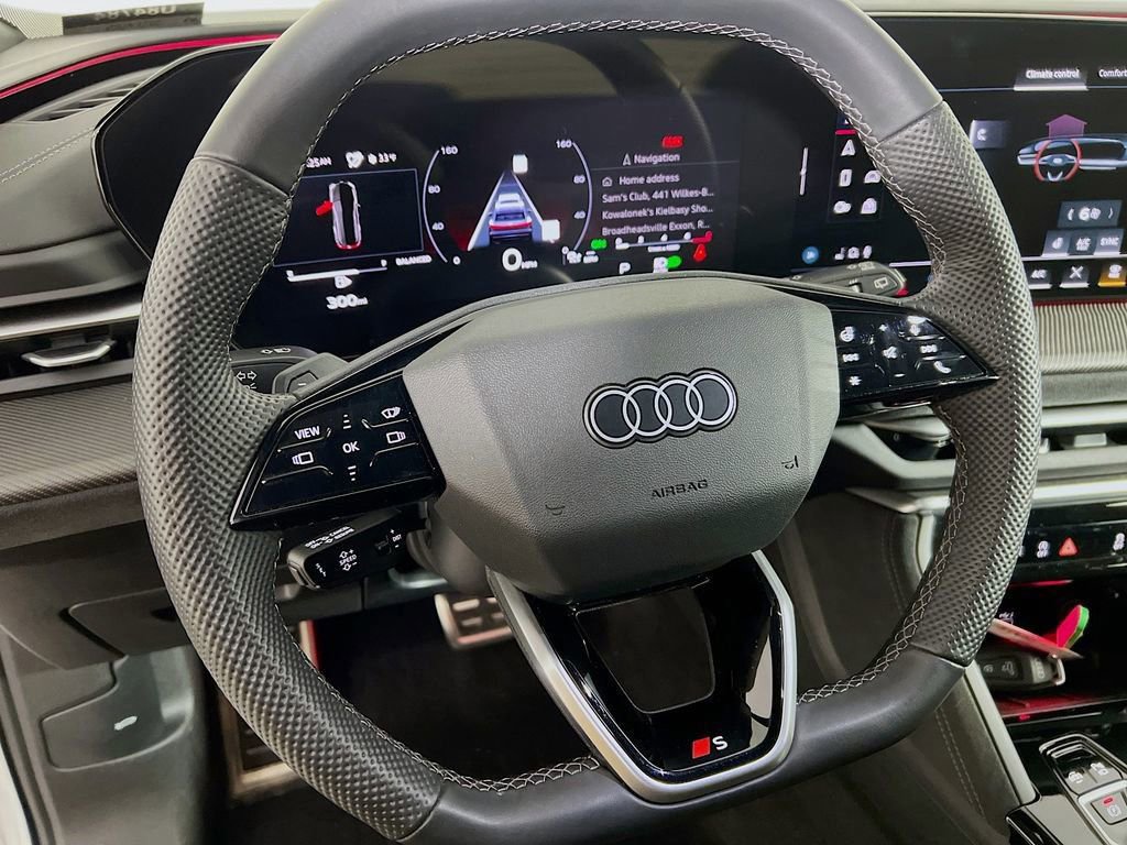 Used 2025 Audi SQ5 Premium Plus w/ Premium Plus Package image 11