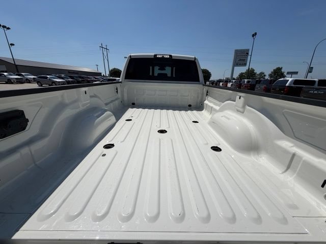 Used 2020 RAM 3500 Laramie AWD/4WD image 9
