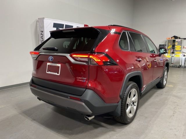 Used 2021 Toyota RAV4 Limited AWD/4WD image 7