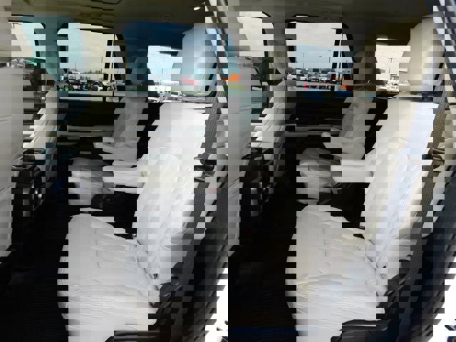Used 2021 Ford Expedition Platinum image 13