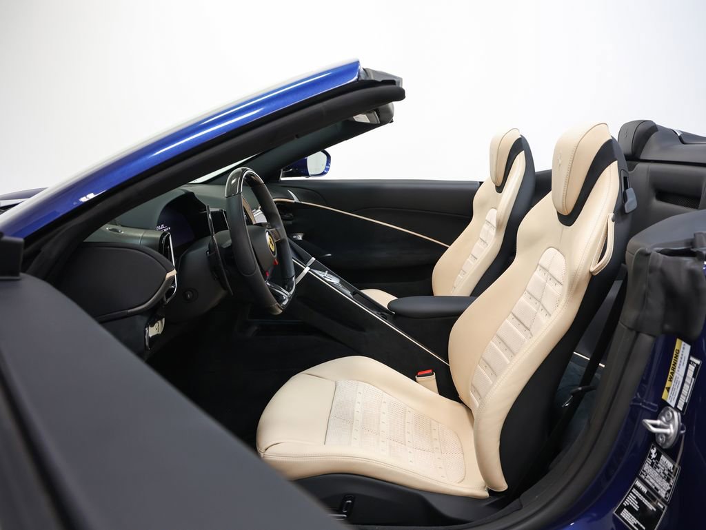Certified 2025 Ferrari Roma Spider RWD image 68