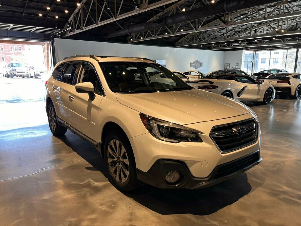 Used 2018 Subaru Outback 2.5i Touring w/ Popular Package #3 image 7
